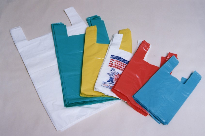 HDPE carrier bags (plain or custom-printed)